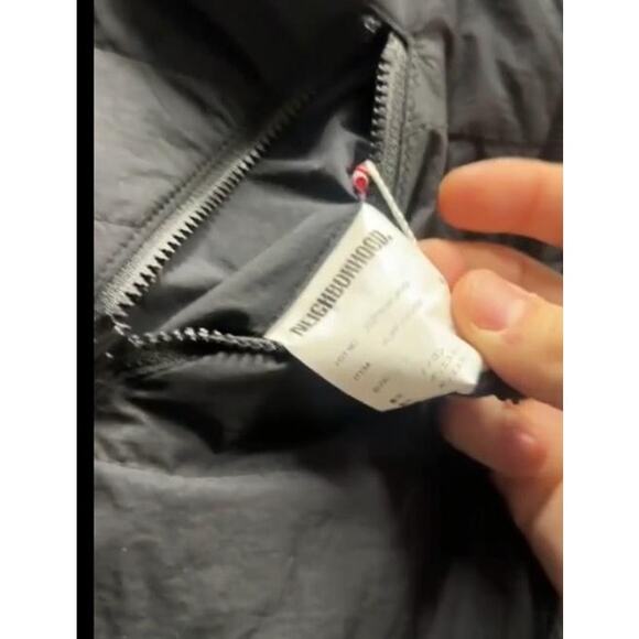 Neighborhood Size Large (4) NWT’s vest NWT’s $350 - Picture 6 of 10